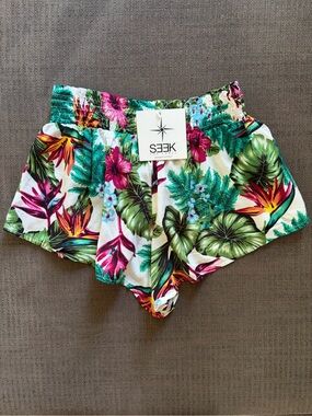 Tropical Floral Elastic-Waist Women’s Shorts - Green & Pink